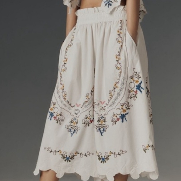 Anthropologie Wide Leg Embroidered Pants Sz Small - Picture 2 of 4